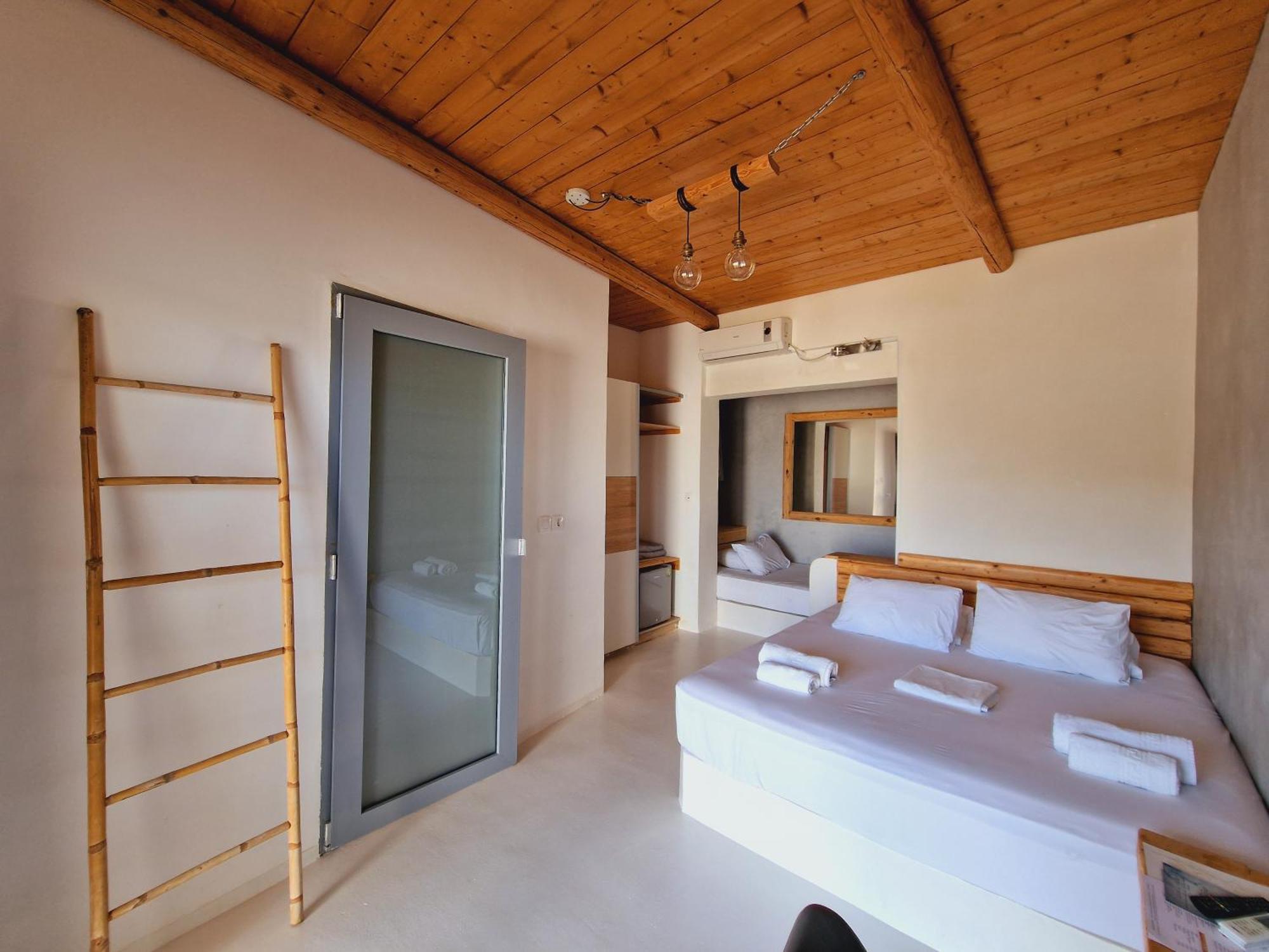 Spathi Beach Suites Kea Chambre photo