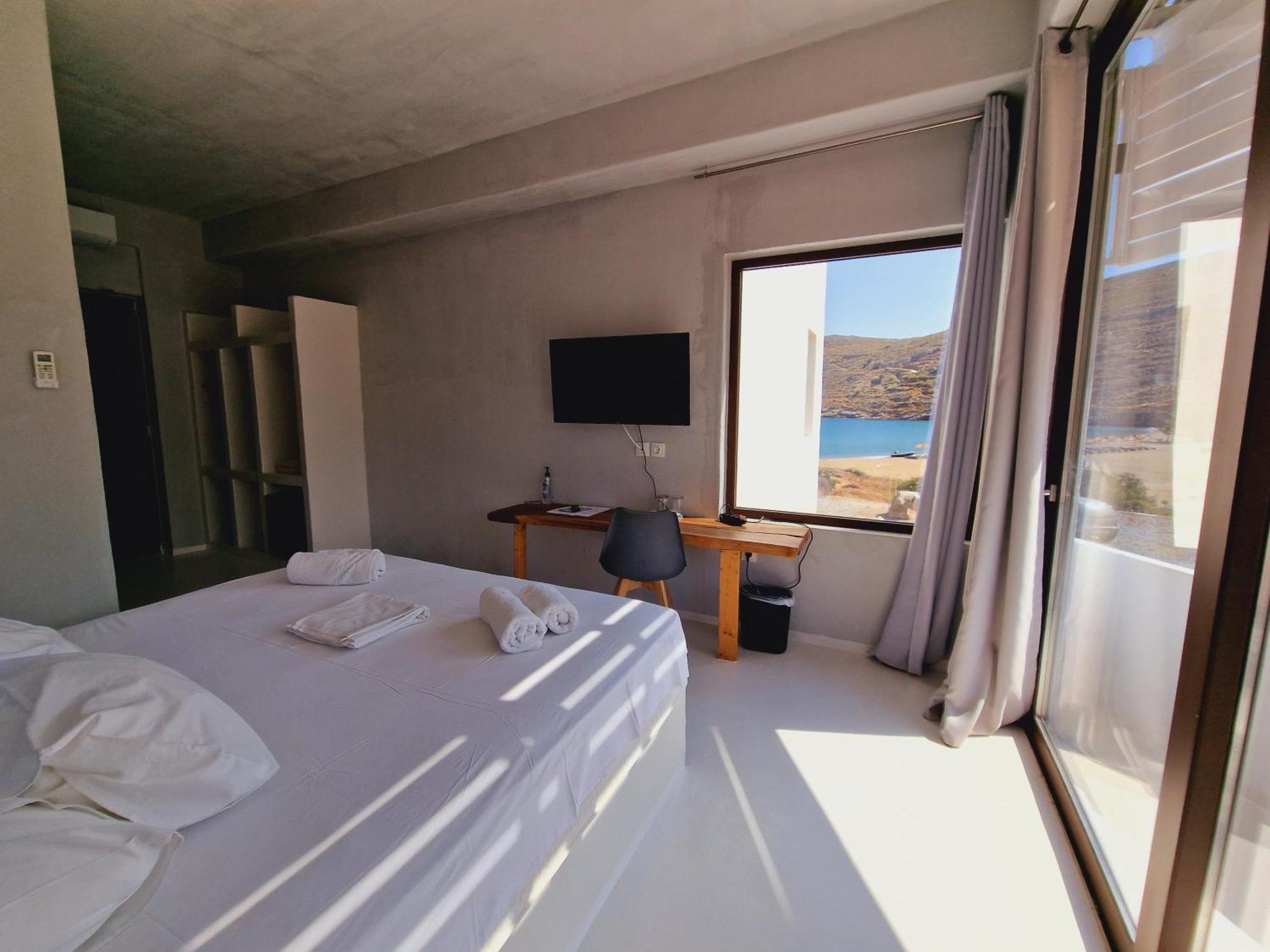 Spathi Beach Suites Kea Chambre photo